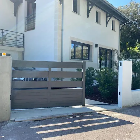 Daire Neuf T2 Avec Jardin Et Terrasses