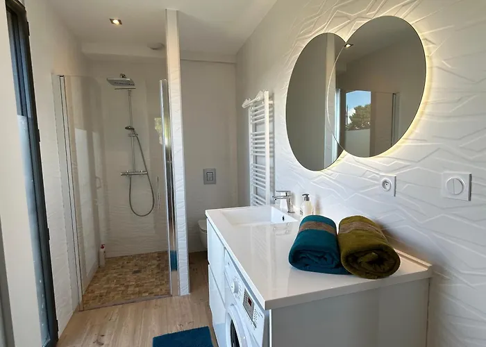 Apartment Neuf T2 Avec Jardin Et Terrasses *