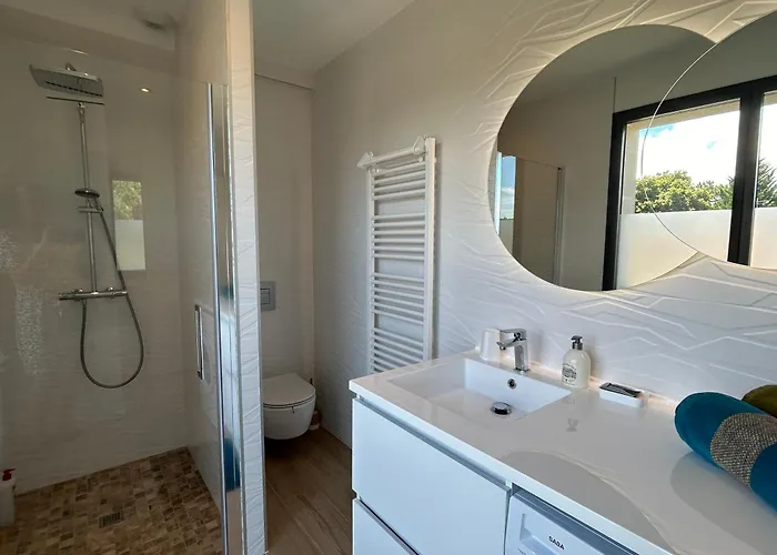 Apartment Neuf T2 Avec Jardin Et Terrasses *