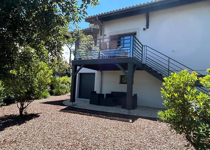 Daire Neuf T2 Avec Jardin Et Terrasses